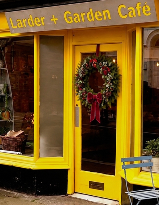 Christmas Wreath Making Workshop 11th December
