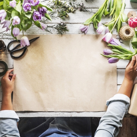 Christmas Wreath Making December 5th 12PM